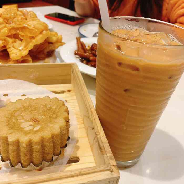 喜喜香港餐厅(京华城店)-"这家店位于京华城,中午约朋友过来吃饭谈事.