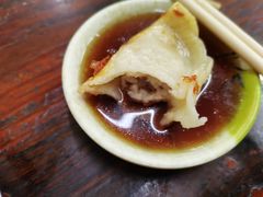 -黄阿姨锅贴大王(万航渡路店)