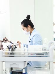 -臣丽纹眉品牌连锁