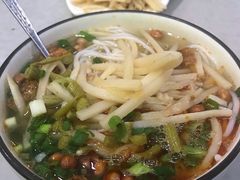 -忆螺巷螺蛳粉(步行街小巷店)
