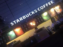 -星巴克(上海虹桥站2A检票口)