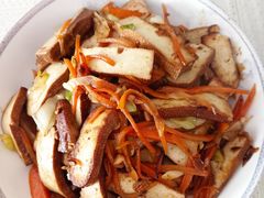 -爱月宝月嫂育儿嫂(太原店)