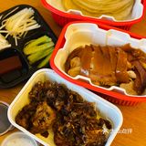 足不出户也能吃到地道的北京烤鸭🦆
