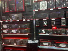 -ROG玩家国度(烟台众诚店)