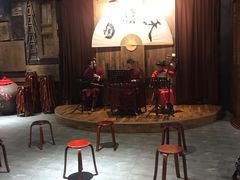 等位区-白乐天毛肚火锅馆(南滨路店)