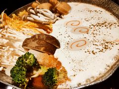 -魔丼屋(日月光店)