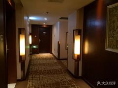 -扬子岛酒店(重庆洪崖洞解放碑店)