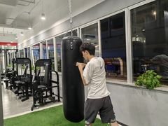 -AK健身普拉提拉伸私教馆(中八店)