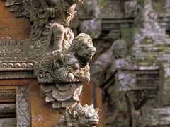 -乌鲁瓦图寺