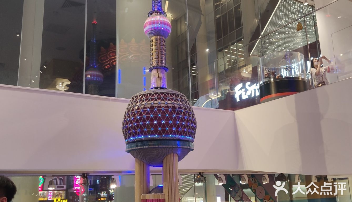 认识这些著名的建筑。为娘的我重来没玩过这么高级的东西