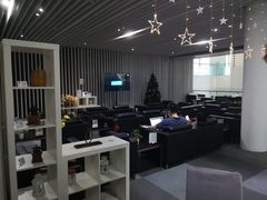 -上德宝骏宝马5S店