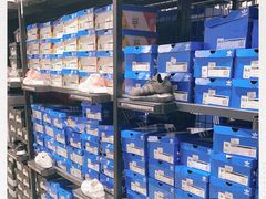 -TIMES CITY OUTLETS 时代·城市·奥特莱斯(上海国际时尚中心店)