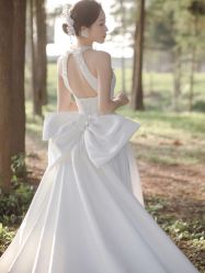 -Lady  Jane高端婚纱礼服馆