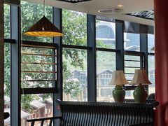 -星巴克(南宁民歌湖店)