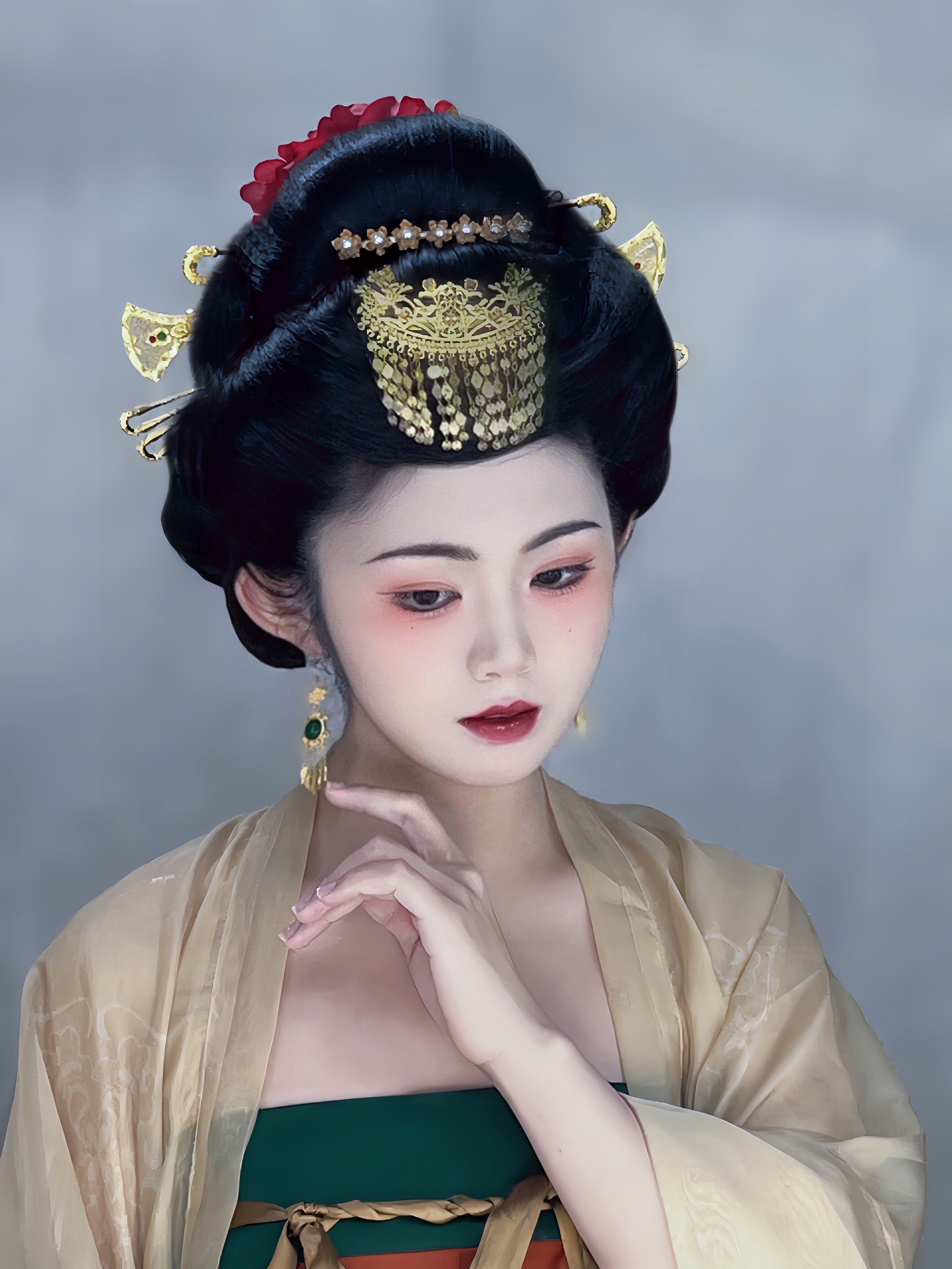 唐·太平公主仿妆
出镜:水水唔#古风妆造 #古风美人 #汉服