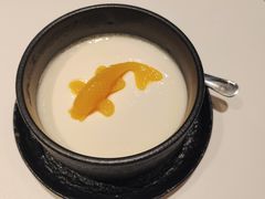 黄金鱼双皮奶-虾饺妹·粤式茶餐厅(荟聚店)
