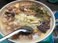 -文山荷鲜居(翠湖店)