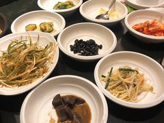 -韩屋韩国料理(天山路店)
