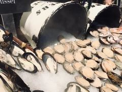 -领鲜活海鲜榴莲自助火锅(东门店)