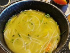 -云海肴·汽锅鸡·云南菜(天山百盛优客店)