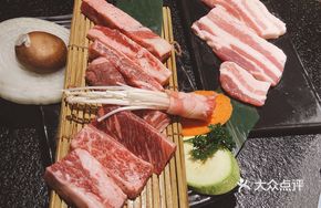 Salt-Grilled Black Berkshire Pork Belly