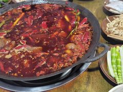 -黄潇洒老火锅(九眼桥宏济巷店)