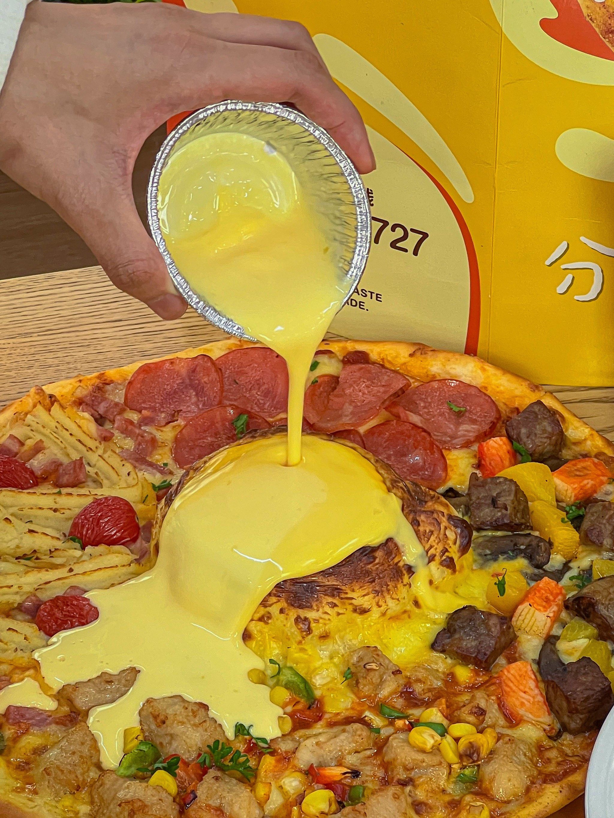 本芝士06脑袋真的想狂炫这个铁酱的披萨93!