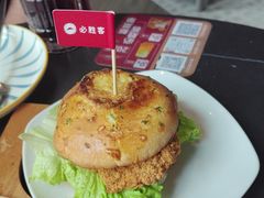 -必胜客(欧亚卖场店)