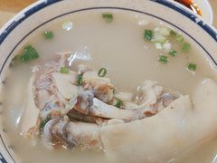 -易老妈蹄花.创于1935(总店)