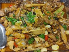 -越城记黑鱼煲(万达店)