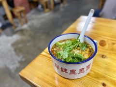 金牌杂酱面-胖胖板凳面