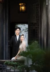 -雪中彩影婚纱摄影·微光艺术中心