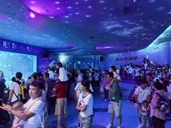 -多彩贵州城极地海洋世界