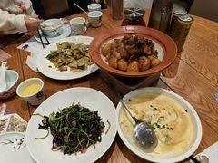 -黄泥岗·地道湖北菜(奥特莱斯店)