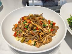 -楚韵小镇·宜昌肥鱼(虹桥国际店)