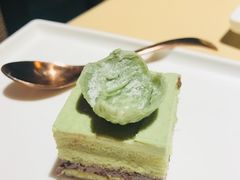 抹茶冰淇淋蛋糕-余欢领鲜火锅(新街口店)
