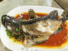 -四川小胡子海鲜(丁村万人海鲜广场店)