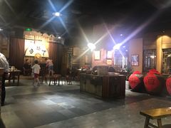 -白乐天毛肚火锅馆(南滨路店)