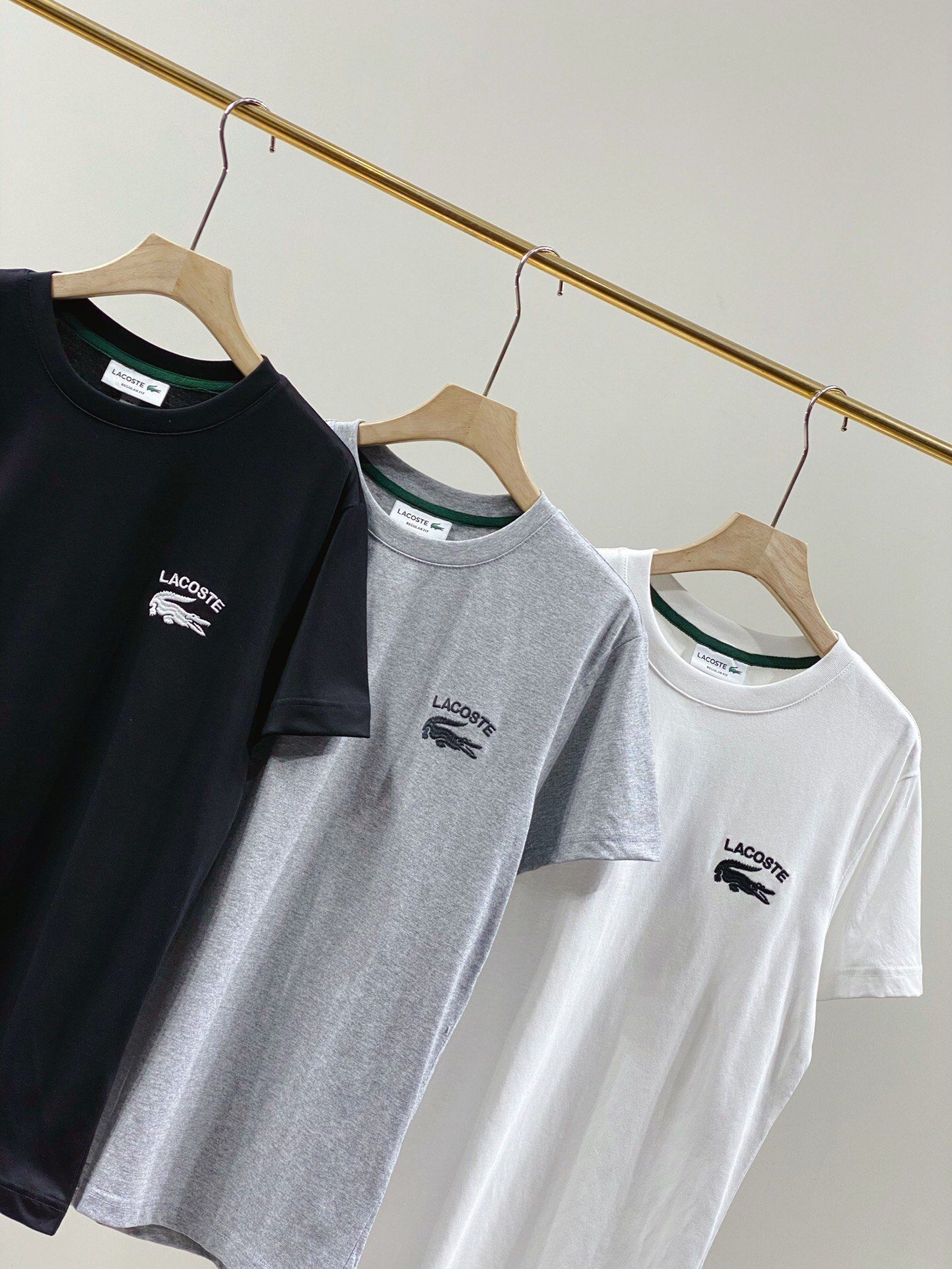 Купить копии брендовых сумок-鱷魚lacoste皮夾