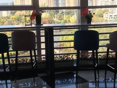 -完美世界影城(昆明翡翠湾店)