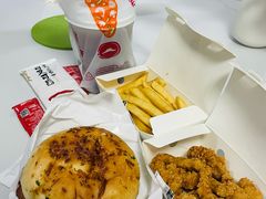 -必胜客(周浦万达店)