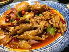 炒鸡爪-六福烧烤酒馆(秦隆步行街店)