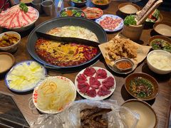 -萍姐火锅·公路夜市(武汉首店)