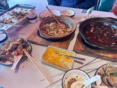 -蚝堡海鲜·威海菜·海肠捞饭·烧烤·亚洲吃蚝公司(幸福门店)