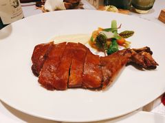 脆皮烤乳猪-蝶舍·MAISON PAPILLON