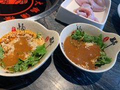 蘸酱-天都火锅酒楼(虹梅南路店)