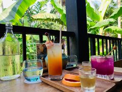 -植物园哈利亚餐厅