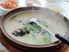 -天乐农家鱼头王(天目湖店)