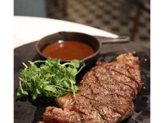 -La Mer Restaurant & Lounge