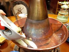-琥珀老六龙虾(四里河店)